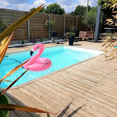 Tiny House Avec Jardin Et Acces Piscine Chauffee Villa Saint-Médard-en-Jalles Kültér fotó