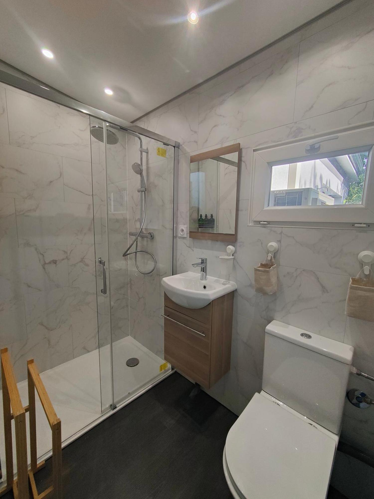Tiny House Avec Jardin Et Acces Piscine Chauffee Villa Saint-Médard-en-Jalles Kültér fotó